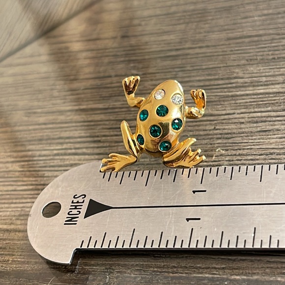 Vintage 1994 Avon Garden Friends Tac Pin - Frog - Picture 9 of 16